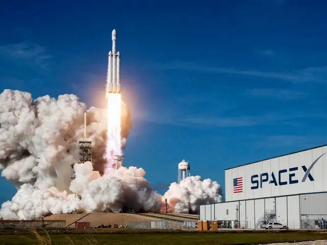 SpaceX míří na Nasdaq: IPO za 75 miliard a první bilionář?