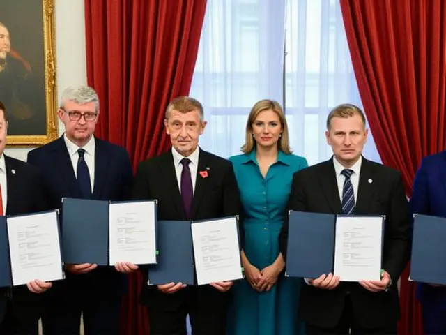 Babiš chlubí úspěchy vlády, opozice vidí chaos a dluhy