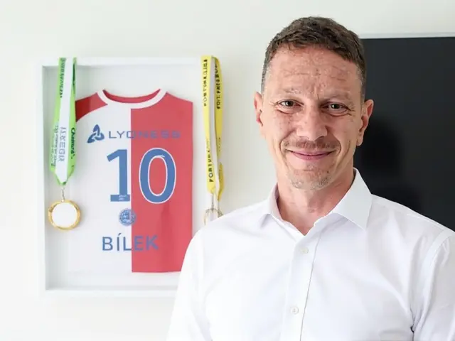 Bílek končí ve Slavii. Od ledna šéfuje sportu v Pardubicích