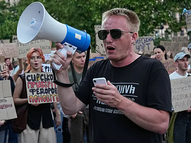 Ukrajina v šoku: Protesty po odvolání Fedorova hrozí eskalací